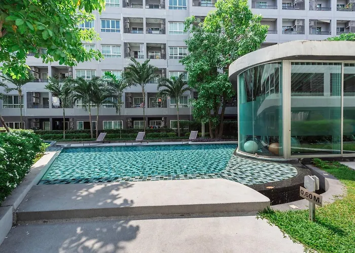 아파트 Cozy Pool View At Elio Sukhumvit 64