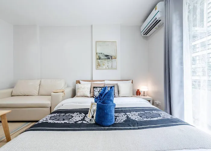 아파트 Cozy Pool View At Elio Sukhumvit 64